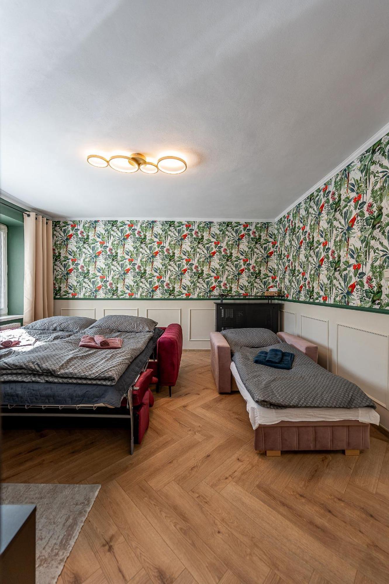 Luxusny Apartman Pri Nemocnici 科希策 外观 照片