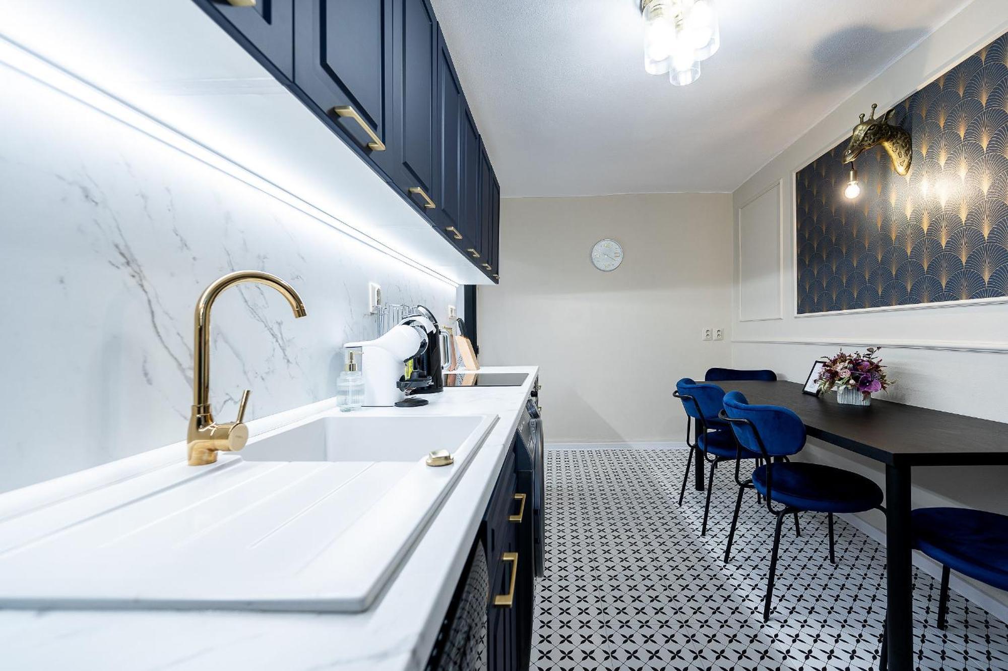 Luxusny Apartman Pri Nemocnici 科希策 外观 照片
